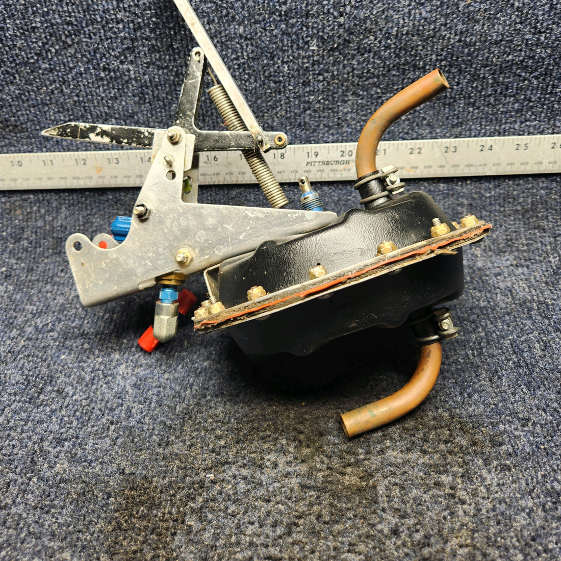 Used aircraft parts for sale, 67748-002 Piper PA32RT-300 LANDING GEAR EXTENDER ACTUATOR ASSEMBLY