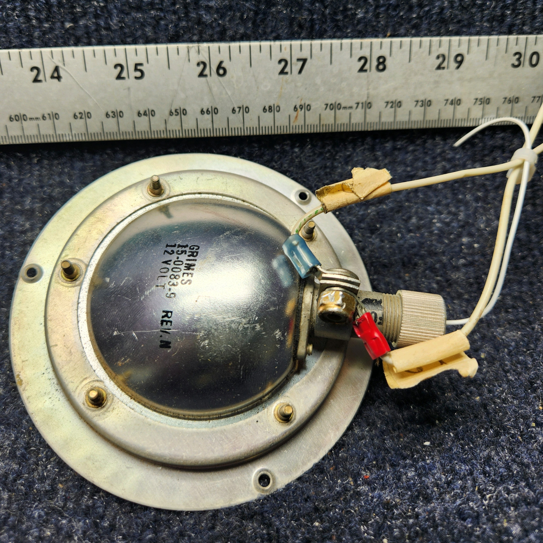Used aircraft parts for sale, 572-582 Piper PA32RT-300 PANEL LIGHT ASSEMBLY (VOLTS: 14) MISSING KNOCK