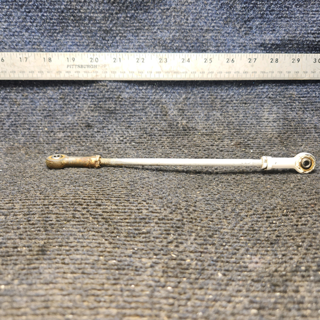 Used aircraft parts for sale, 0523537-2 cessna 150G Flap Push-Pull Rod Assembly