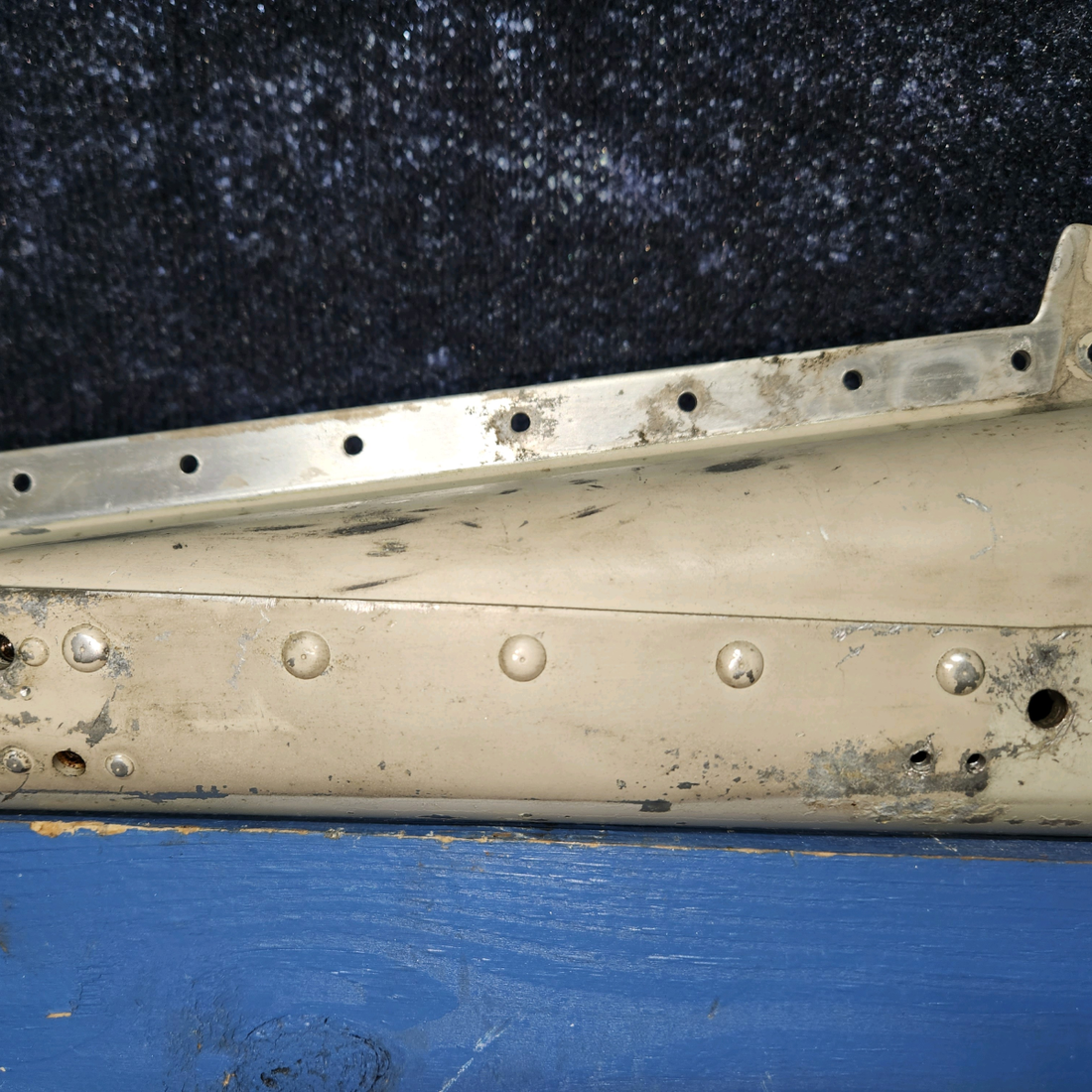 Used aircraft parts for sale, 0513007-5 Cessna 172E Front Doorpost Bulkhead Assembly LH