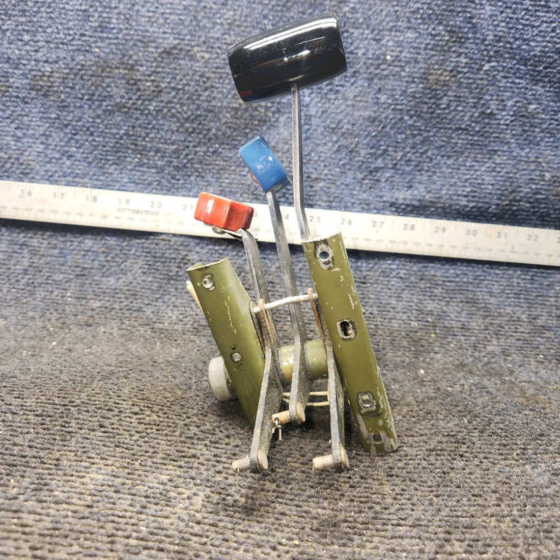 Used aircraft parts for sale, 67210-007 Piper PA28RT-201 Engine Control Quadrant Assembly