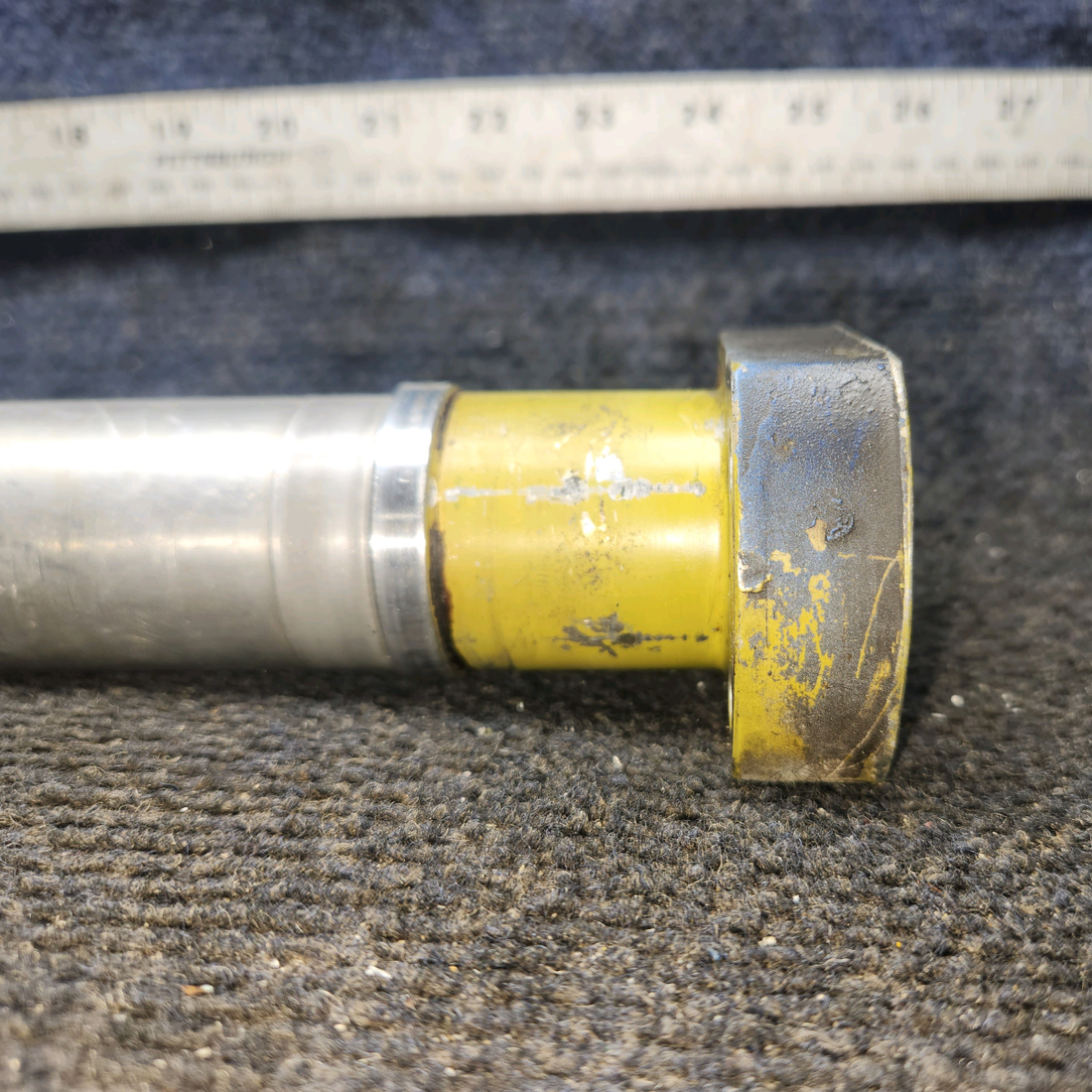 Used aircraft parts for sale, 0541124-1 Cessna 182G Main Landing Gear Axle