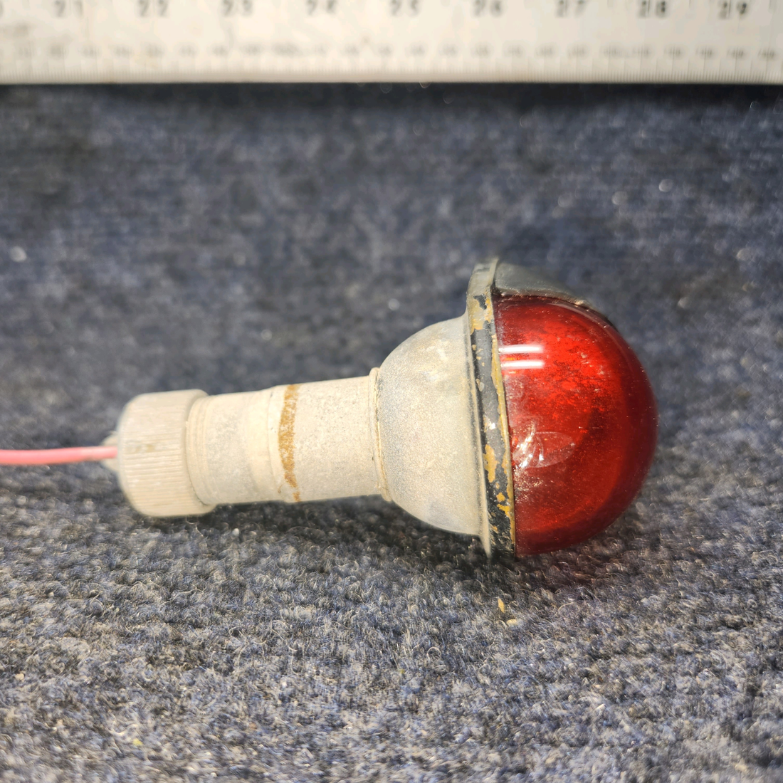 Used aircraft parts for sale, 30-0009-35 American Gruman A1A CRIMES WING POS LIGHT 12 VOLTS