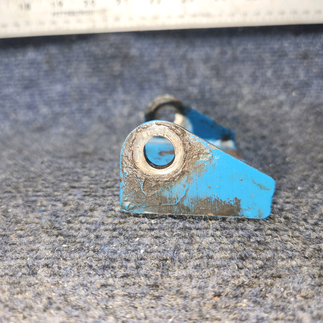 Used aircraft parts for sale, 07A19474 Lycoming O-320 Piper PA28-140 Alternator Support Bracket