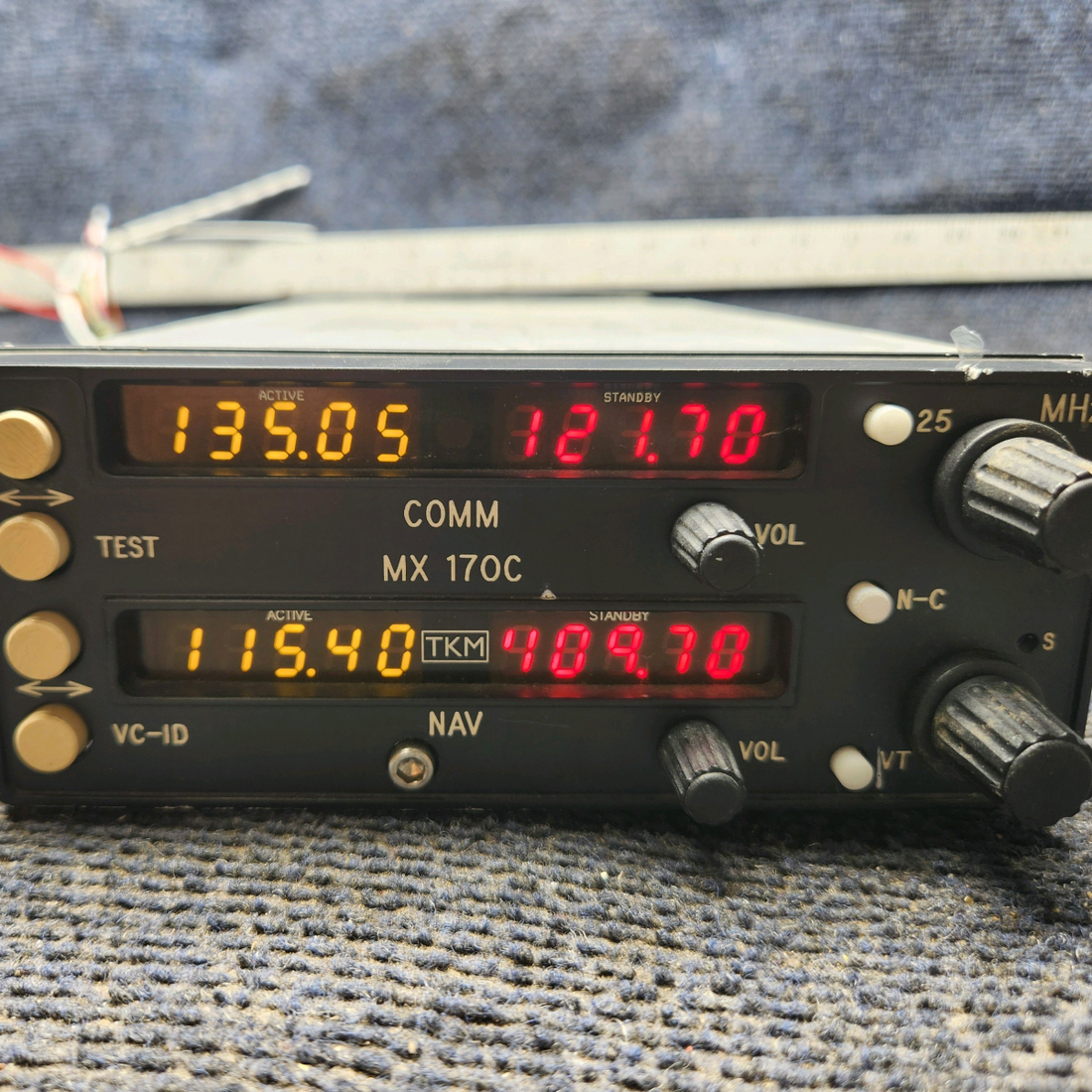Used aircraft parts for sale, TKM MX170C Michel MX170C Cessna 172 Nav/Comm Radio W/ Tray