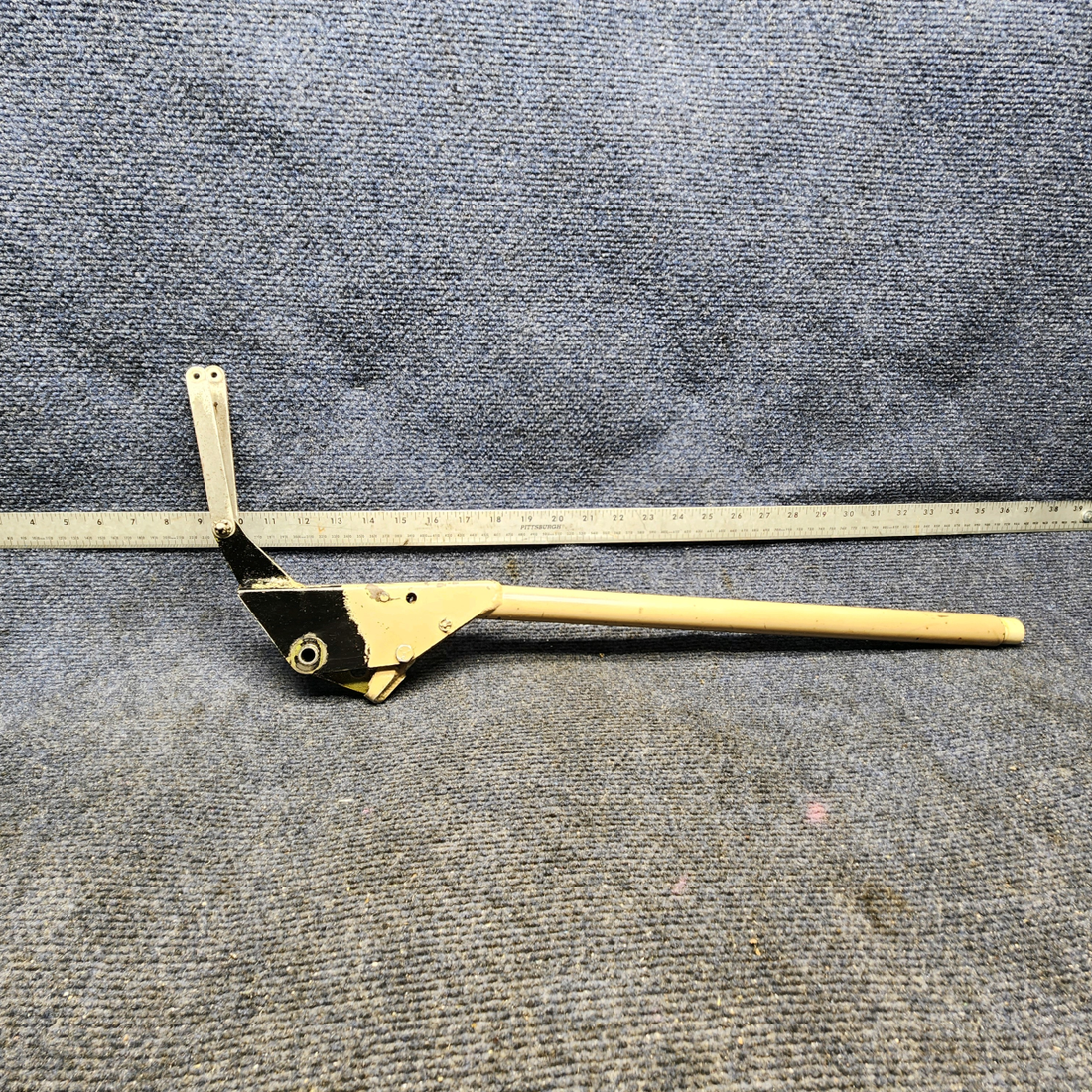 Used aircraft parts for sale, 169-524000-603 Beechcraft A23A Musketeer Custom III FLAP CONTROL MECHANISM ASSEMBLY