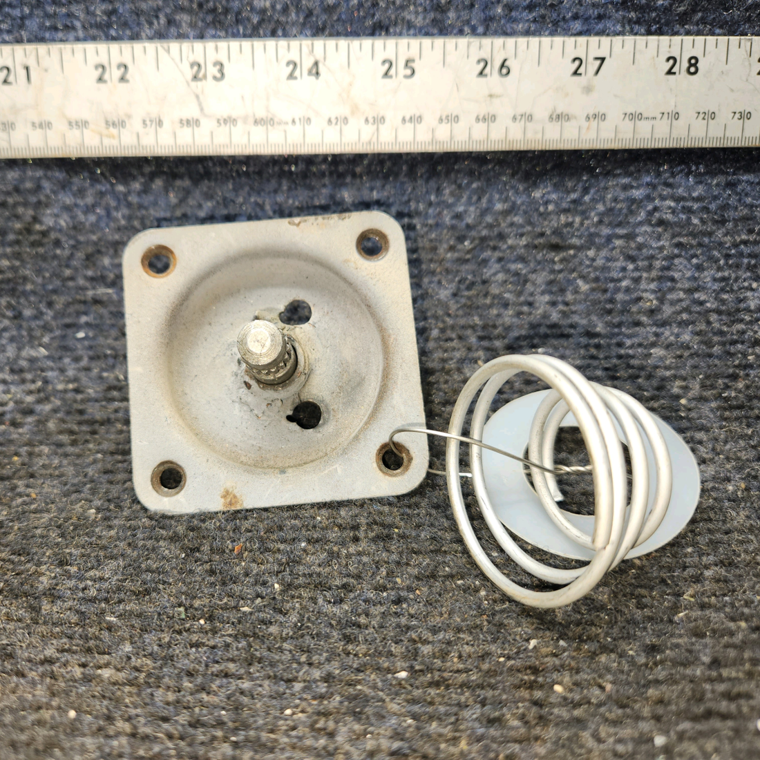 Used aircraft parts for sale, 0511227-6 Cessna 172 Cabin Door Handle Shaft RH