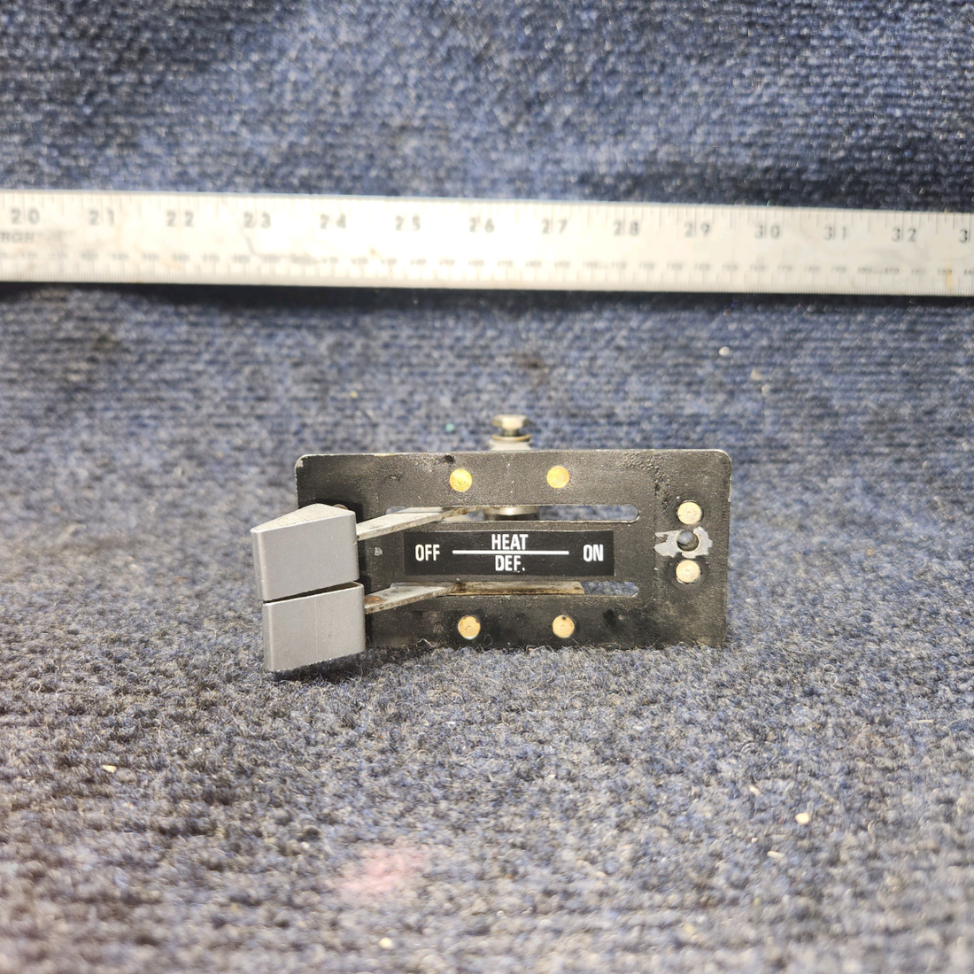 Used aircraft parts for sale, 67390-00 Piper PA28-140 Heat Defroster Ctrl Assy w/ Placard & Knob.