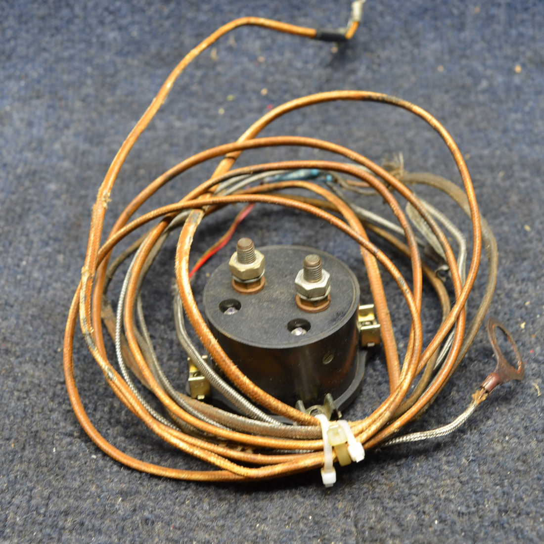 Used aircraft parts for sale, 511068 Cessna C175 CYLINDER HEAT TEMPGAGE W/ PROBE