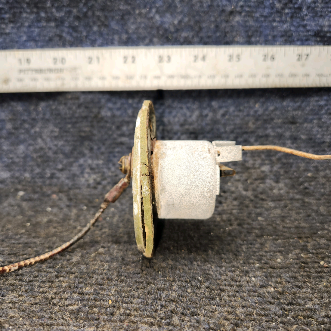 Used aircraft parts for sale, 0523557-1 Cessna 172 Fuel Gauge Transmitter (Core)