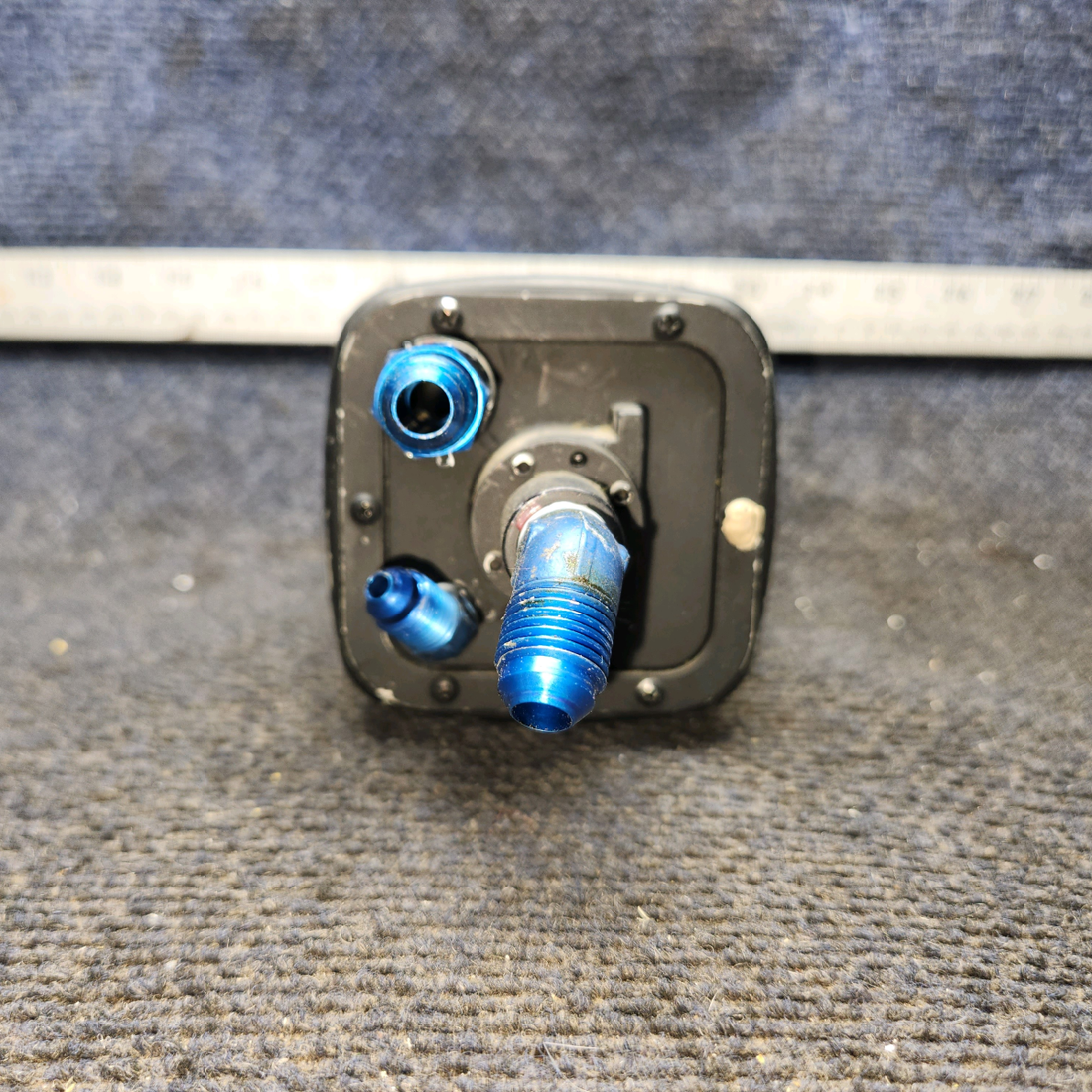 Used aircraft parts for sale, 102-0074-03 RC Allen Inst RCA22-15 cessna 150G Horizon Gyro Indicator