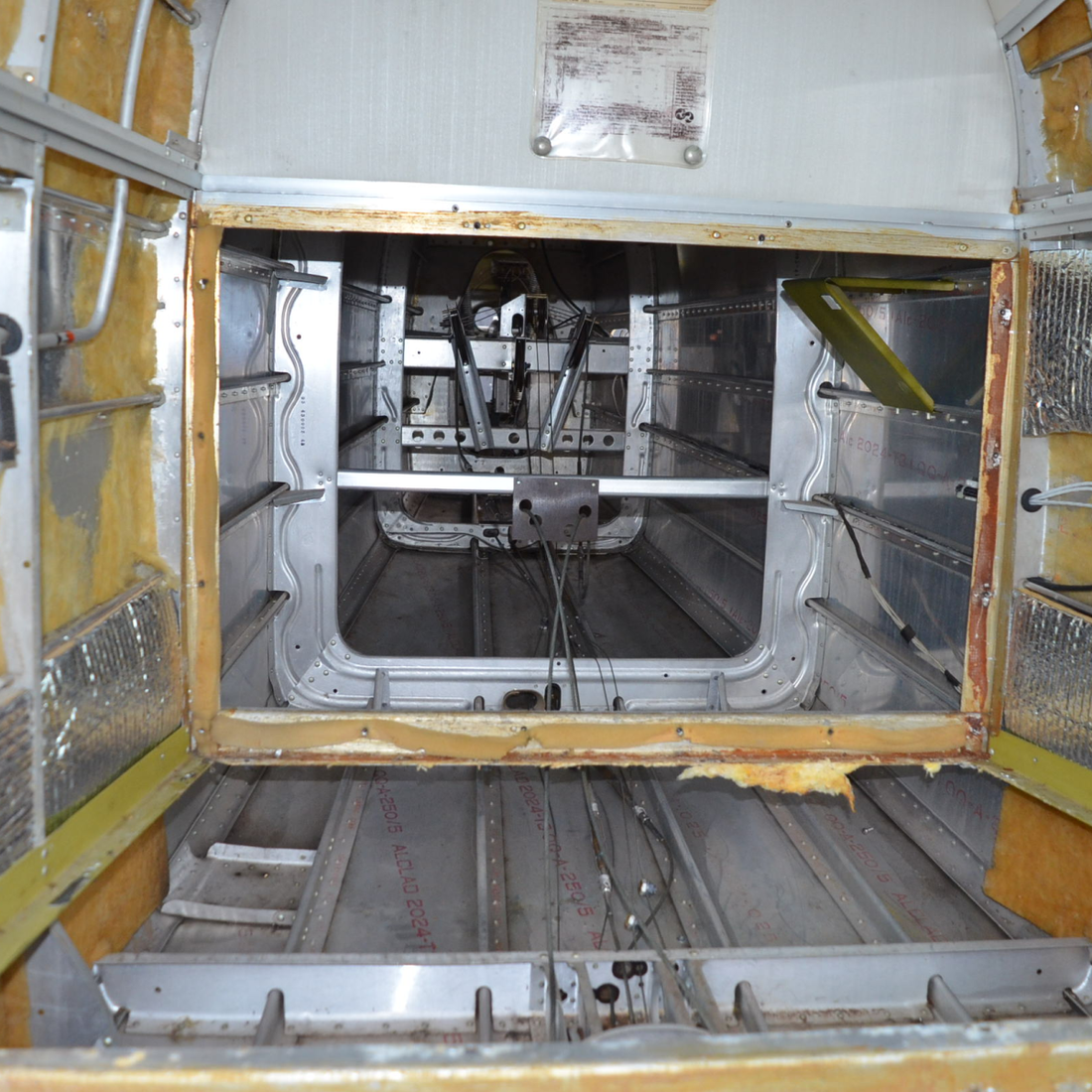 Used aircraft parts for sale, 95-B55 Baron BEECHCRAFT 95-55B FUSELAGE WITH BELLY LANDING, DAMAGE NOSE