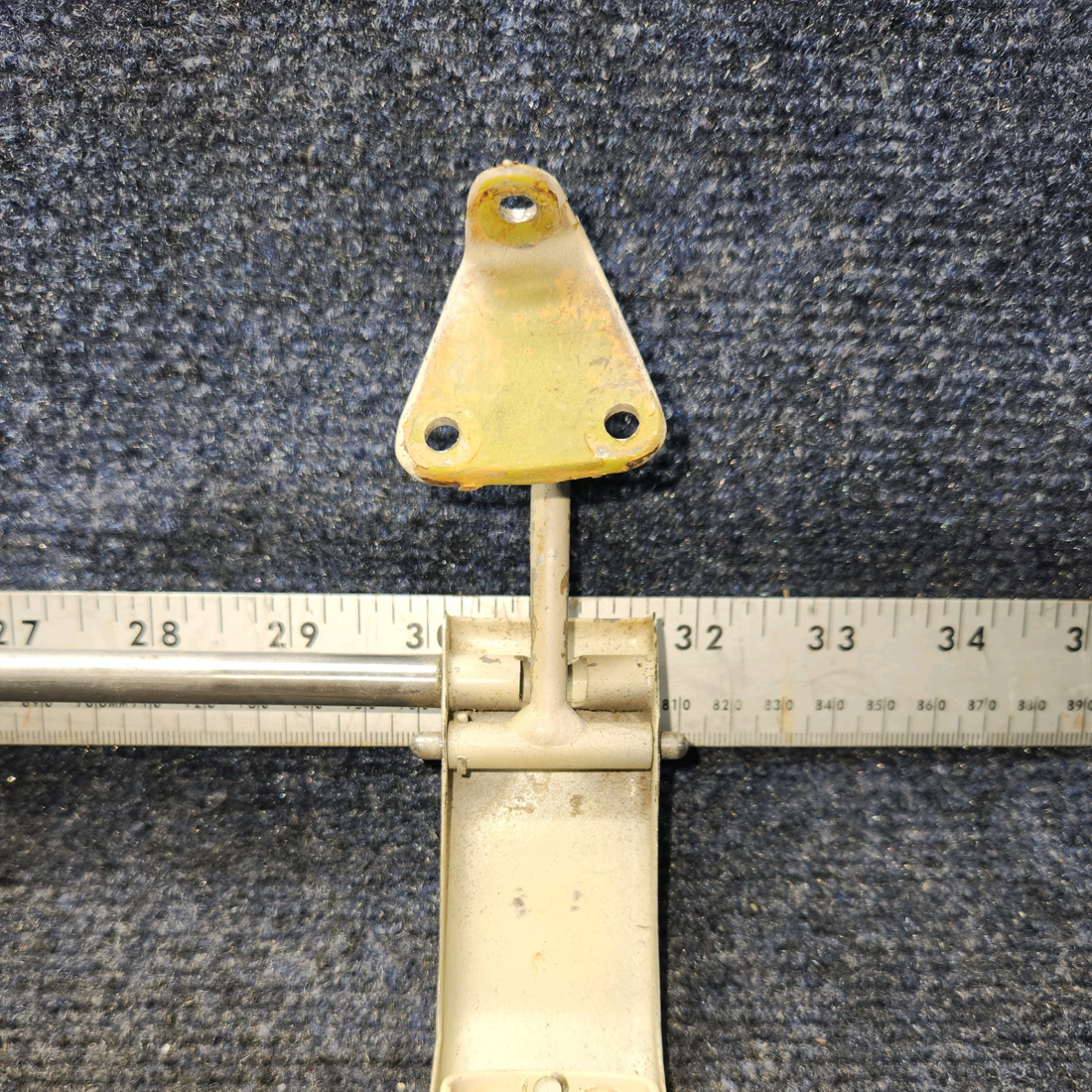 Used aircraft parts for sale, 35-415312-2 BEECHCRAFT F35 Cabin Window Handle W/ Pin , Support, & Links - RH