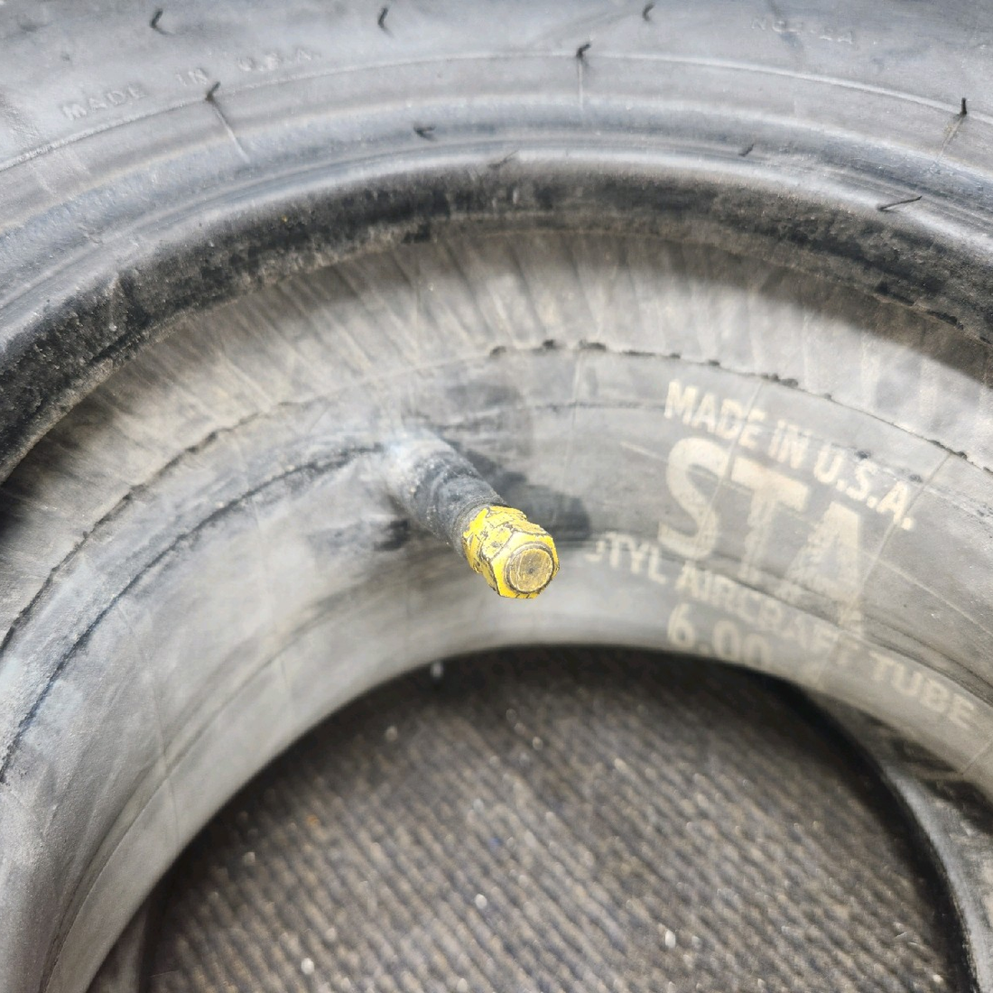 Used aircraft parts for sale, 606C66-8, 451-735 Goodyear Flight Custom III piper PA-28-181 6.00-6 6-Ply Tire w/ Tube