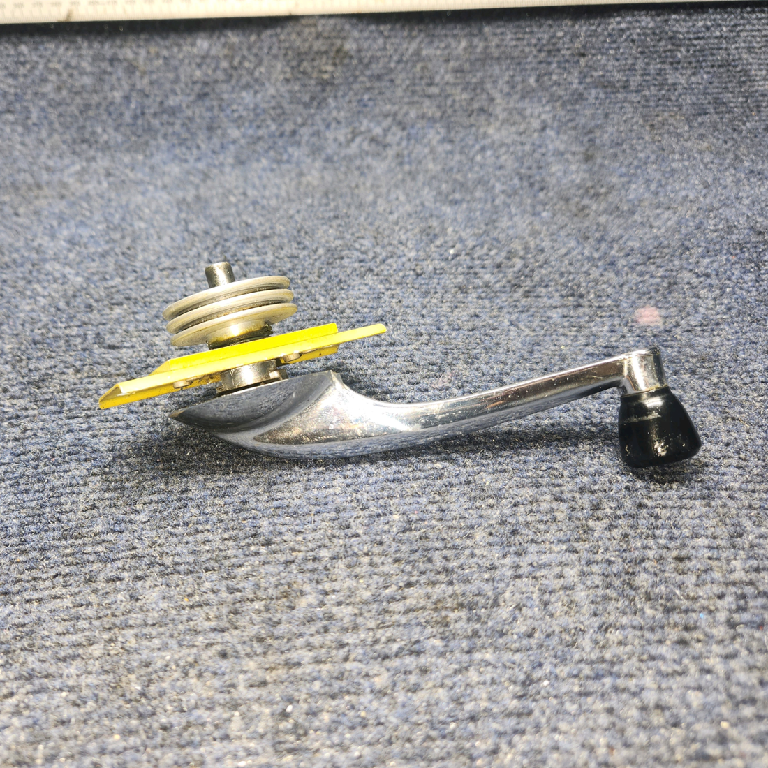 Used aircraft parts for sale, 20908-000 / 464 023 PIPER PA-24-250 Stabilator Trim Crank & Handle