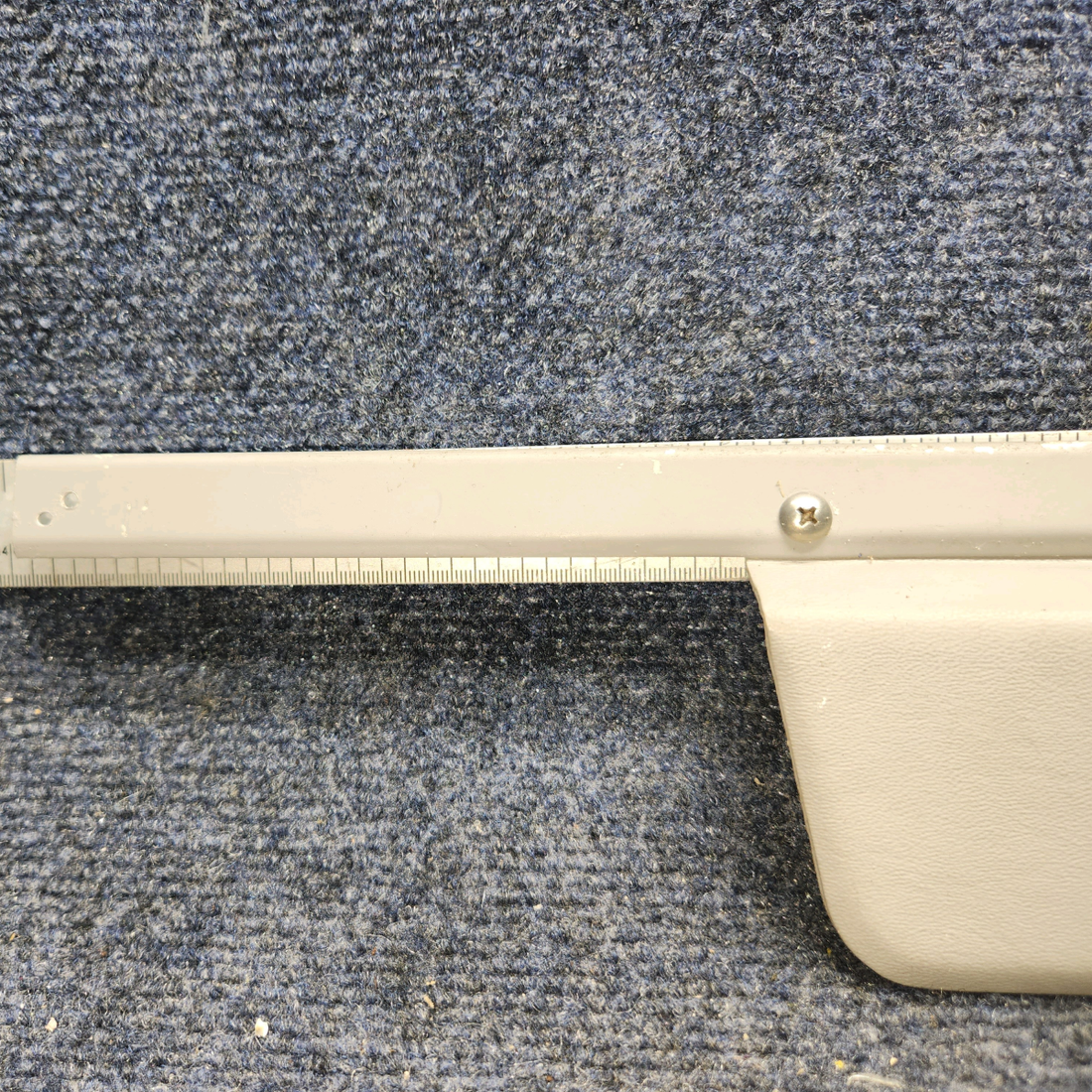 Used aircraft parts for sale, 0515024-11 Cessna 172RG TRIM HEADLINE LH