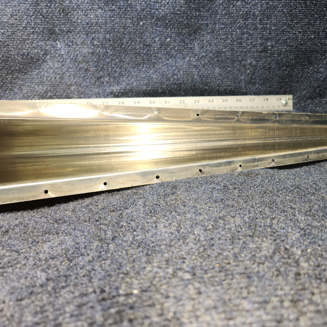 Used aircraft parts for sale, 0531006-76 , 0531012-1 CESSNA 172K DORSAL FIN