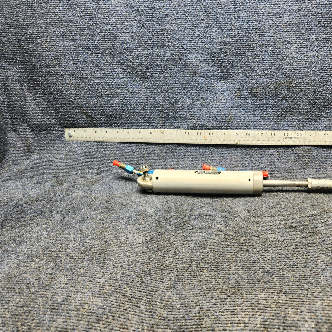 Used aircraft parts for sale, 69-380060-1 Beechcraft A24R Actuator Hydraulic Retract MGL
