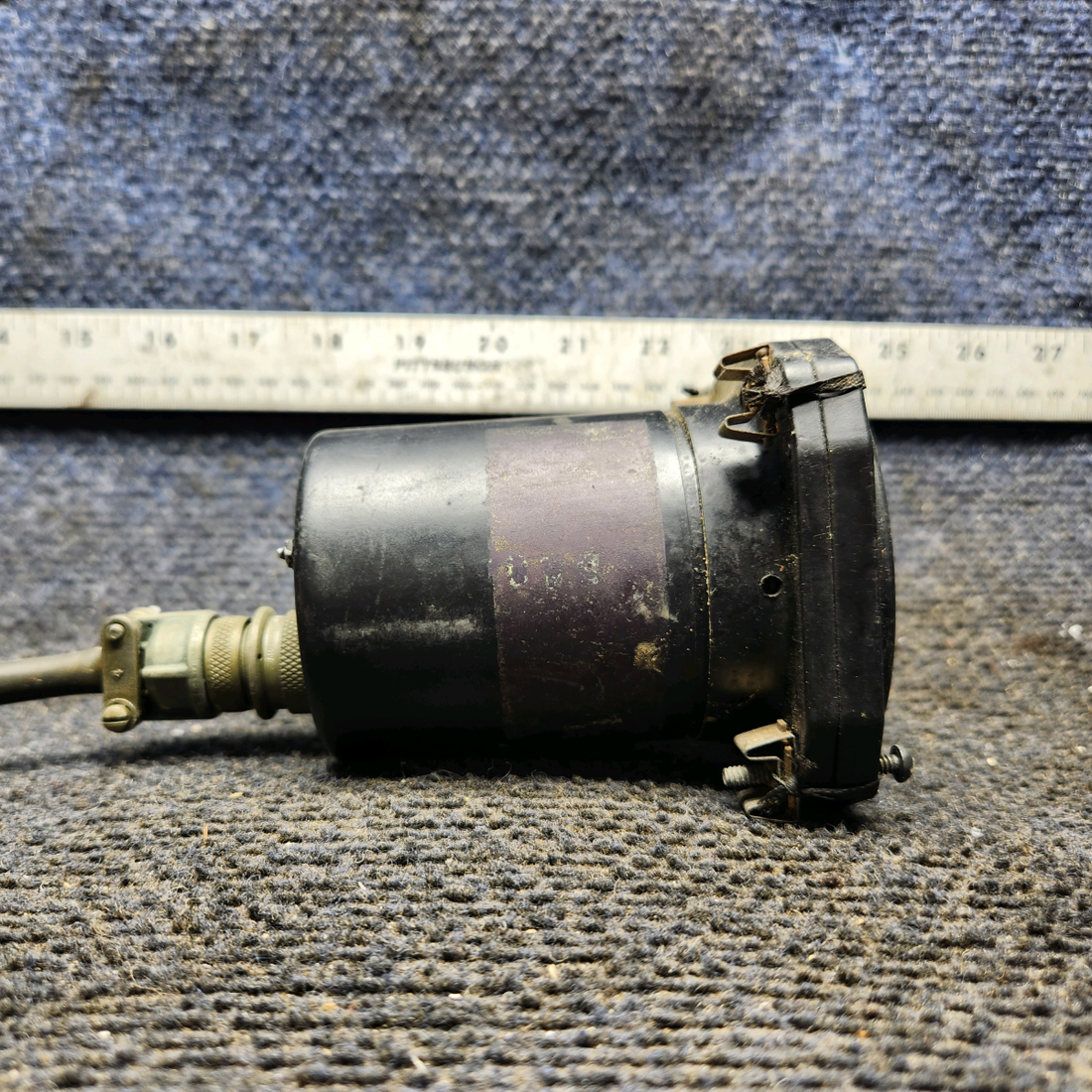 Used aircraft parts for sale, 1394T100-7Z Electric Gyro Corp cessna 150G Turn Coordinator Indicator (12-32V)