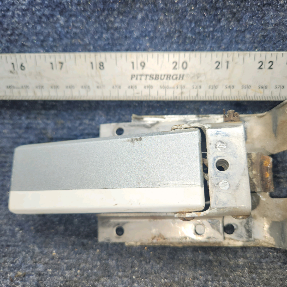 Used aircraft parts for sale, 79515-004, 79515-035 Piper PA28-161 Cabin Door Latch Assy w/ Cover