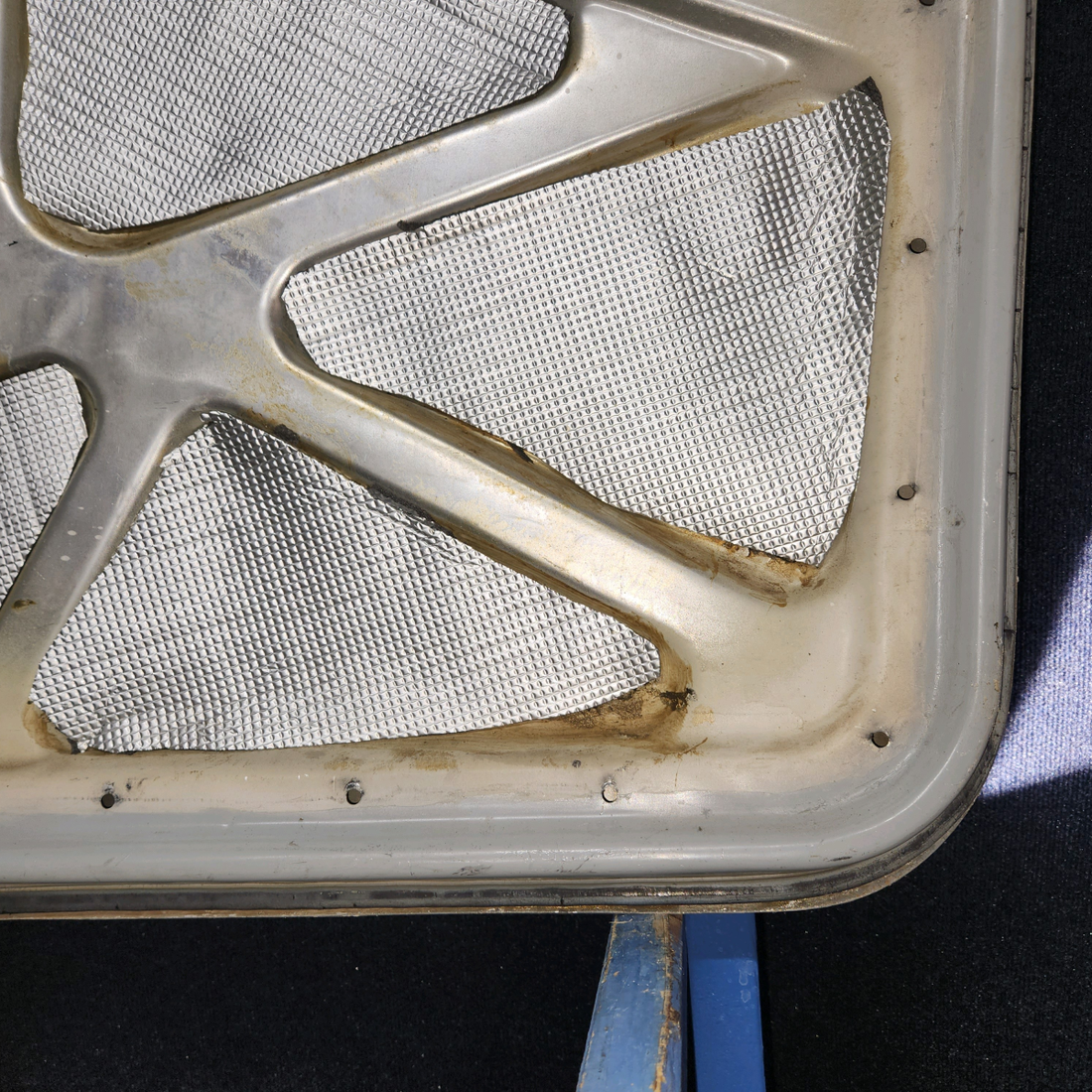 Used aircraft parts for sale, 0710620-206, 0717010-18 Cessna 182G Door structure With Window RH