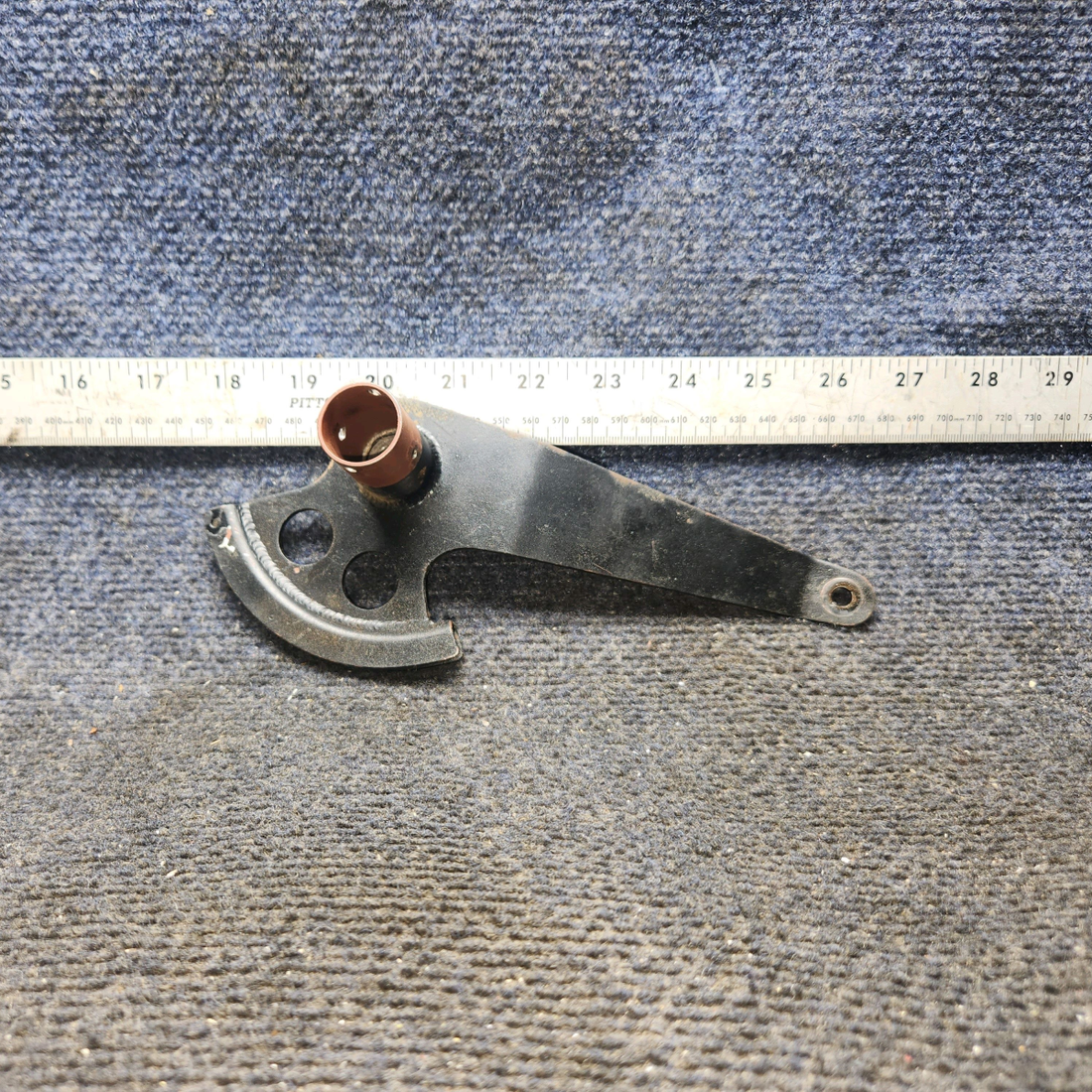 Used aircraft parts for sale, 0760686-2 Cessna 182G Arm Assembly Elevator Control - RH