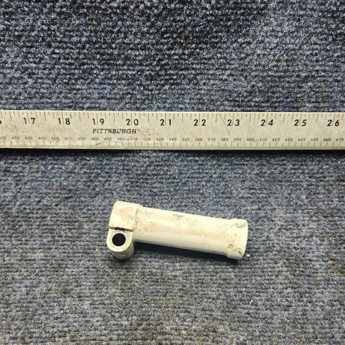 Used aircraft parts for sale, 35-825146 Beechcraft F33A SHIMMY DAMPENER HOUSING