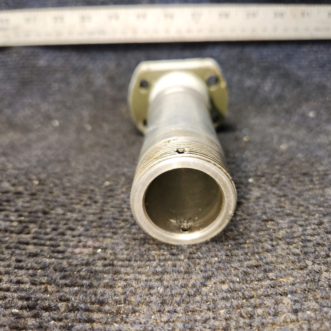 Used aircraft parts for sale, 0541124 Cessna 172E Main Landing Gear Aluminum Axle