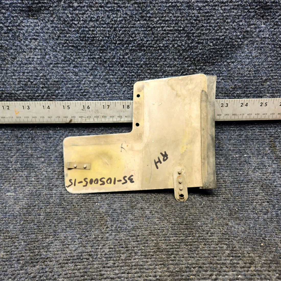 Used aircraft parts for sale, 35-105005-15 Beechcraft F33A R/H LOWER AFT REAR WING ATTACH BOLT PANEL