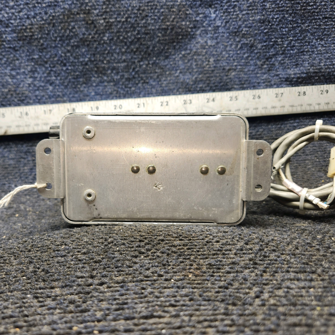 Used aircraft parts for sale, A490,T1-28 Whelen Strobe Light Power Supply (28V)