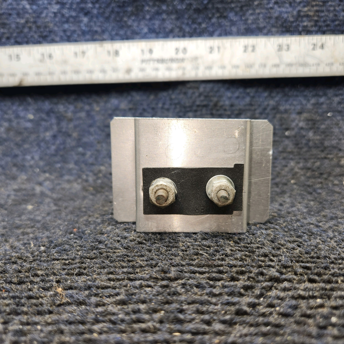 Used aircraft parts for sale, 1514243 Beechcraft N35, 34-D33 Oil Temp Indicator (12V)