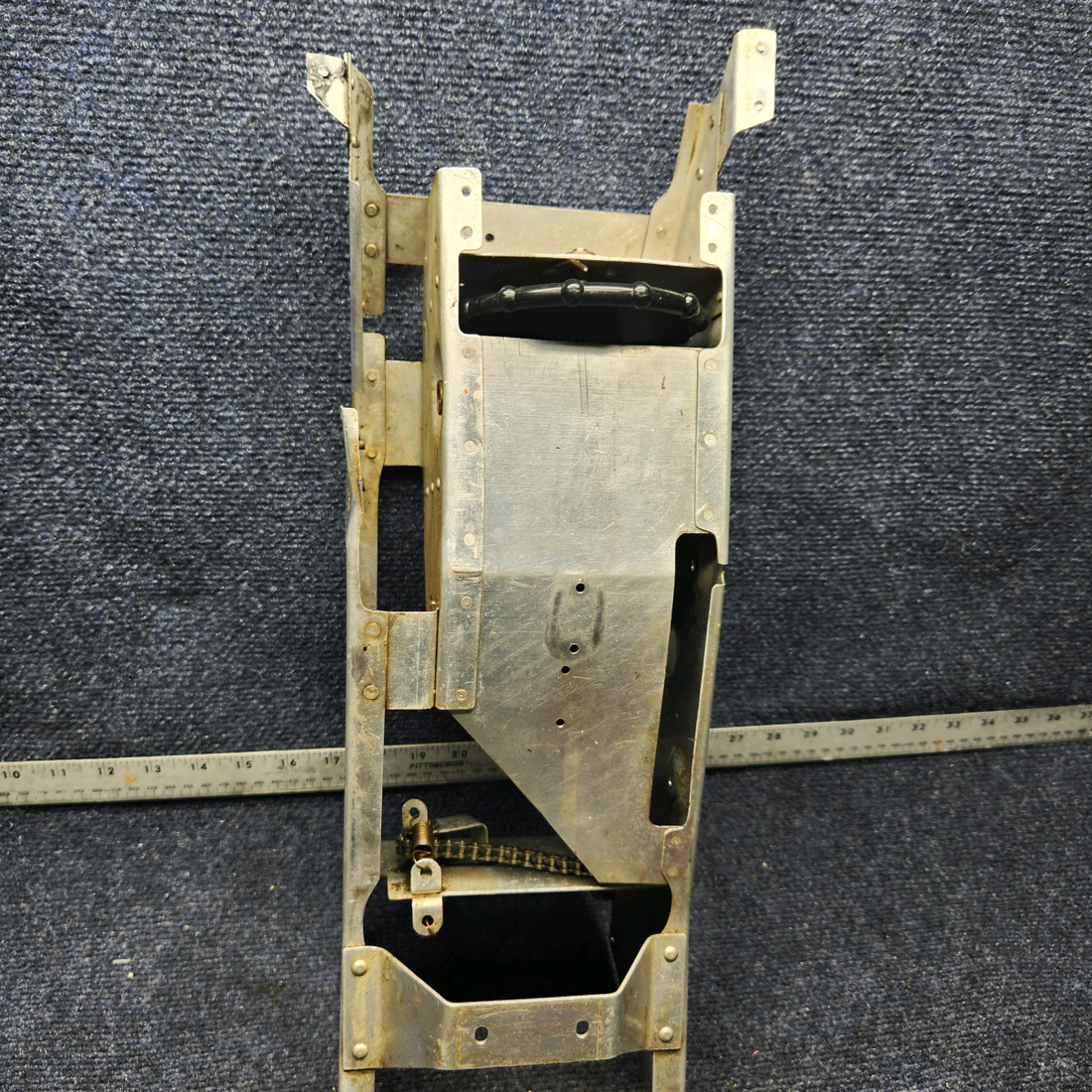 Used aircraft parts for sale, 2460026-1 CESSNA C172RG RUDDER TRIM ASSEMBLY SEE PHOTO FOR PARTS INCLUDE