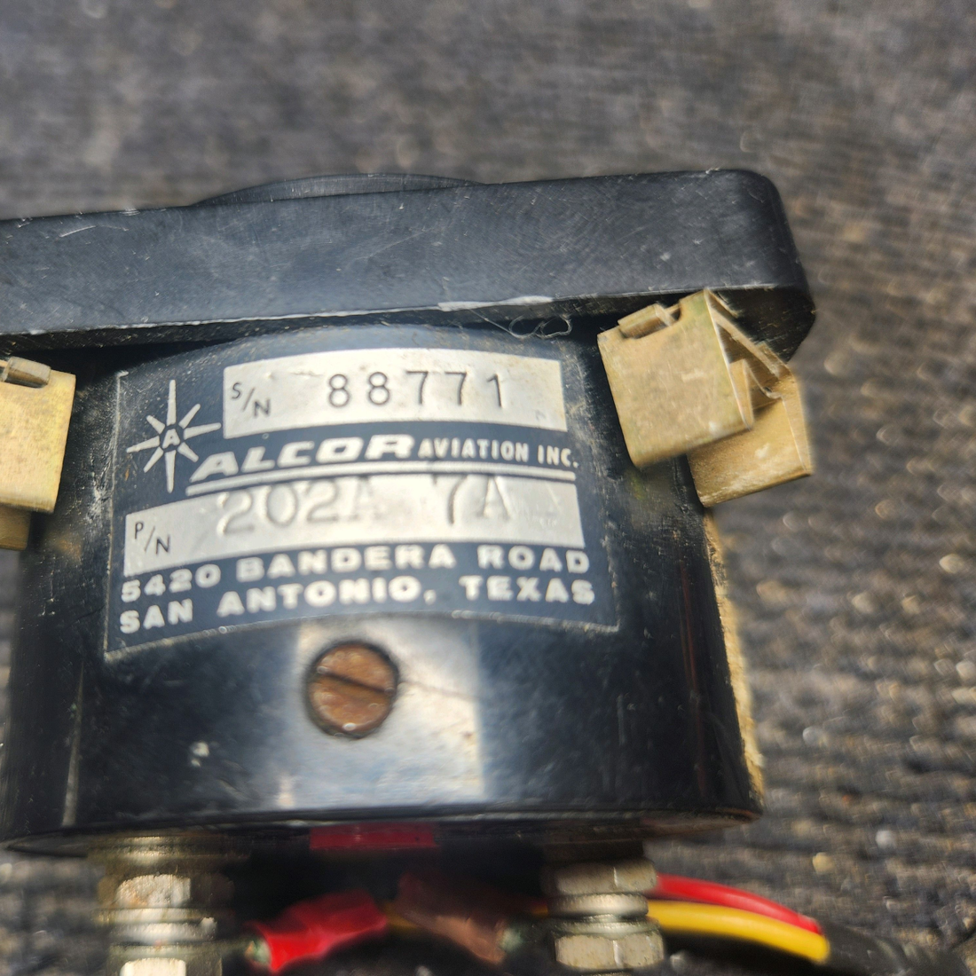 Used aircraft parts for sale, 202A 7A Alcor Aviation Piper PA28RT-201 EGT Gauge W/ Probe