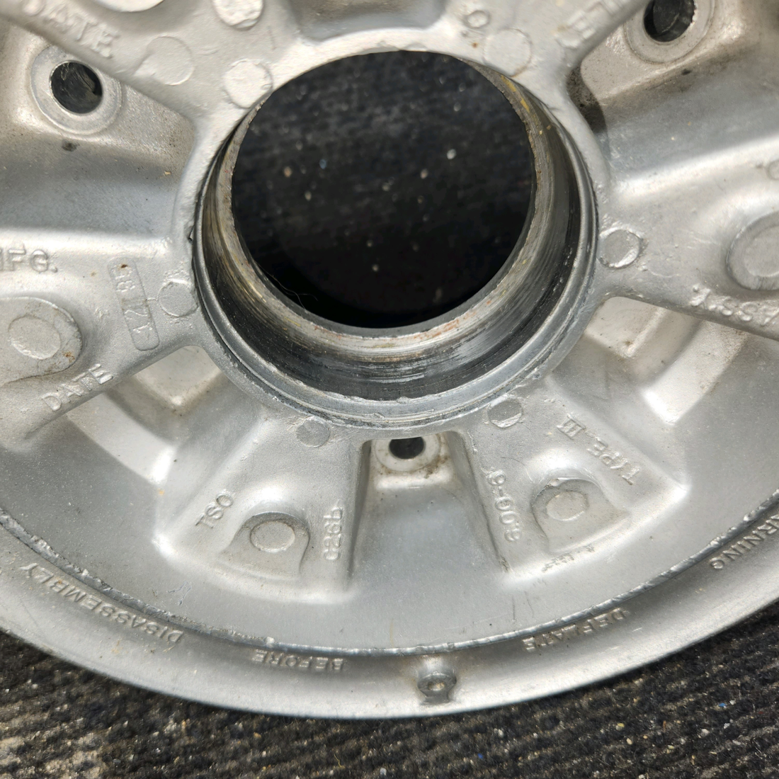 Used aircraft parts for sale, D-30666 McCauley 6.00-6 Wheel Half Assy