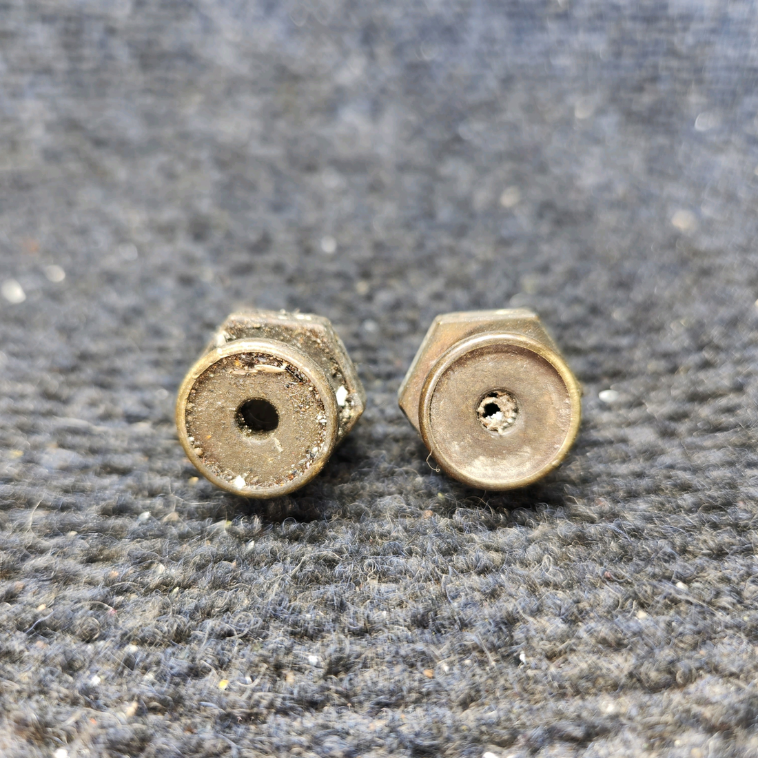 Used aircraft parts for sale, 0526001-2 Cessna 172 Fuel Drain Vave Set of 2