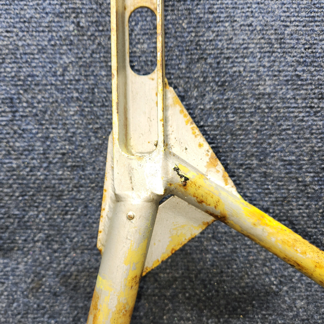 Used aircraft parts for sale, 169-810027-2 Beechcraft A24R Main Gear Retract Brace RH