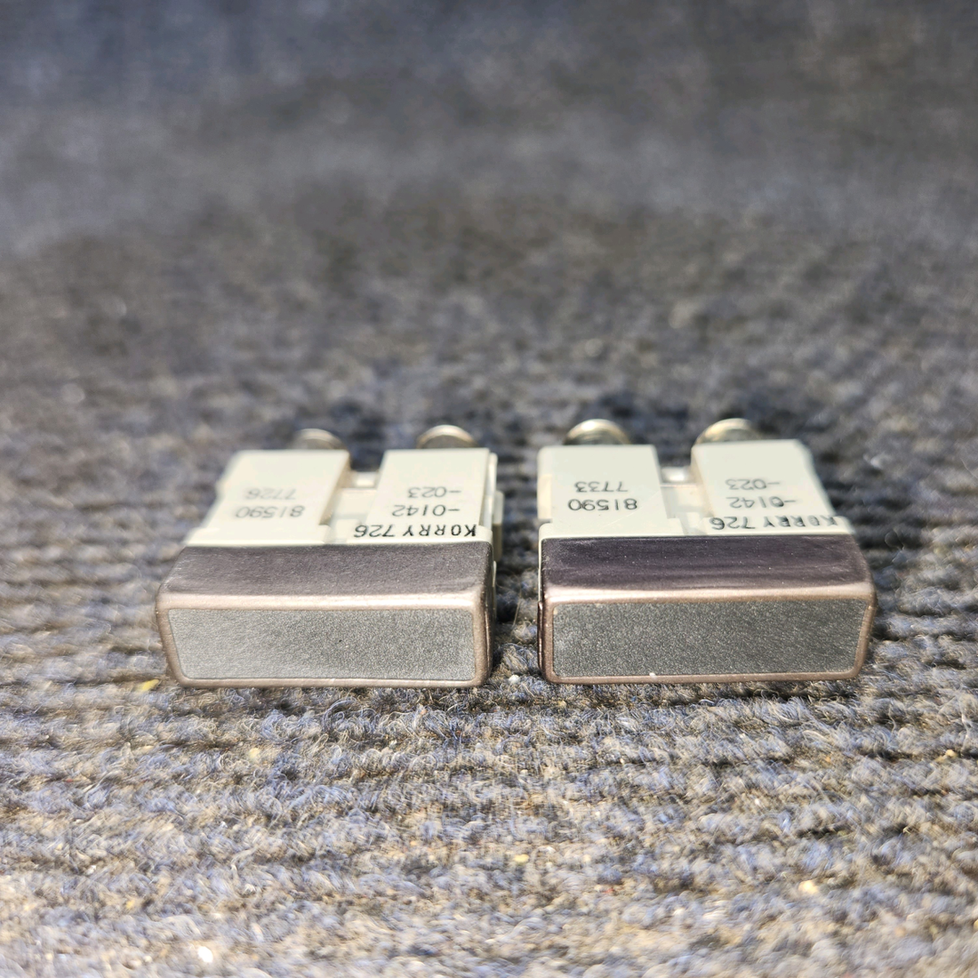 Used aircraft parts for sale, 726-7106-023 Korry Piper PA-31T Annunciator Switch – Cabin Door Unsafe Indicator