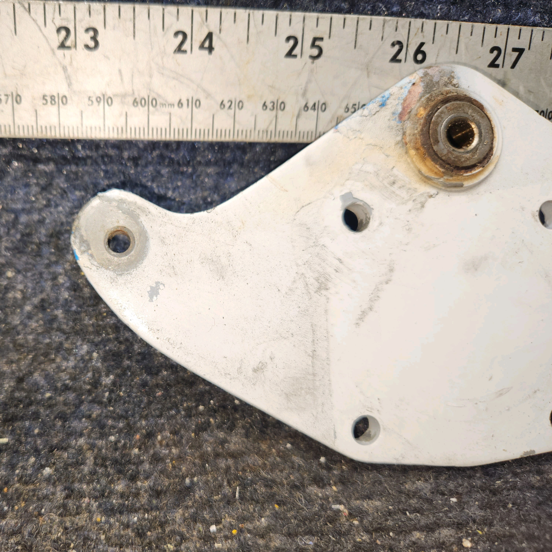 Used aircraft parts for sale, 0534122-1 Cessna 172E Elevator Bellcrank Aft