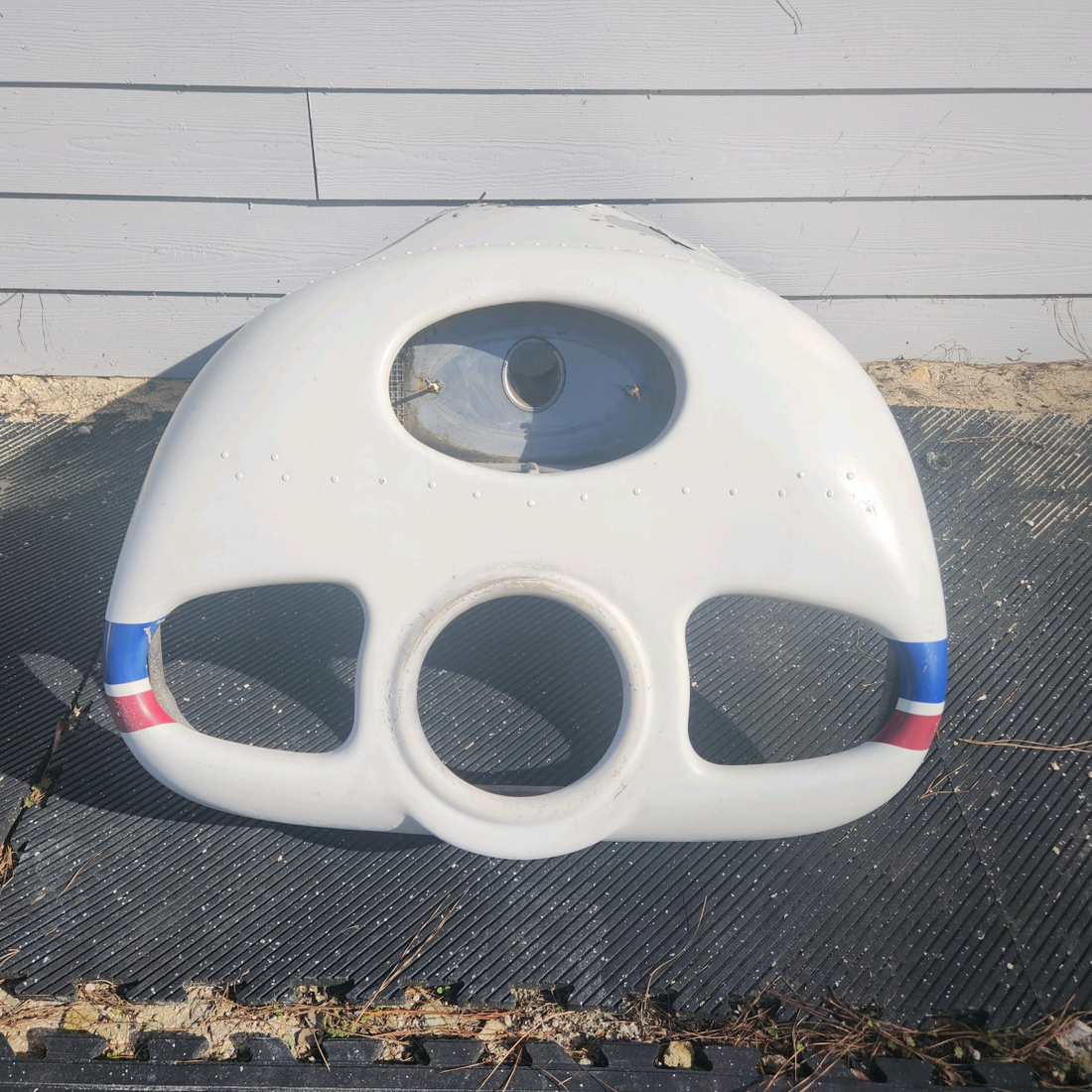 Used aircraft parts for sale, 169-910040-11 , 169-910040-5 Beechcraft A23A Musketeer Custom III BUG ASSY NOSE W LOWER COWLING"HAVE SOME REPAIR SEE PHOTOS FOR DETAILS"