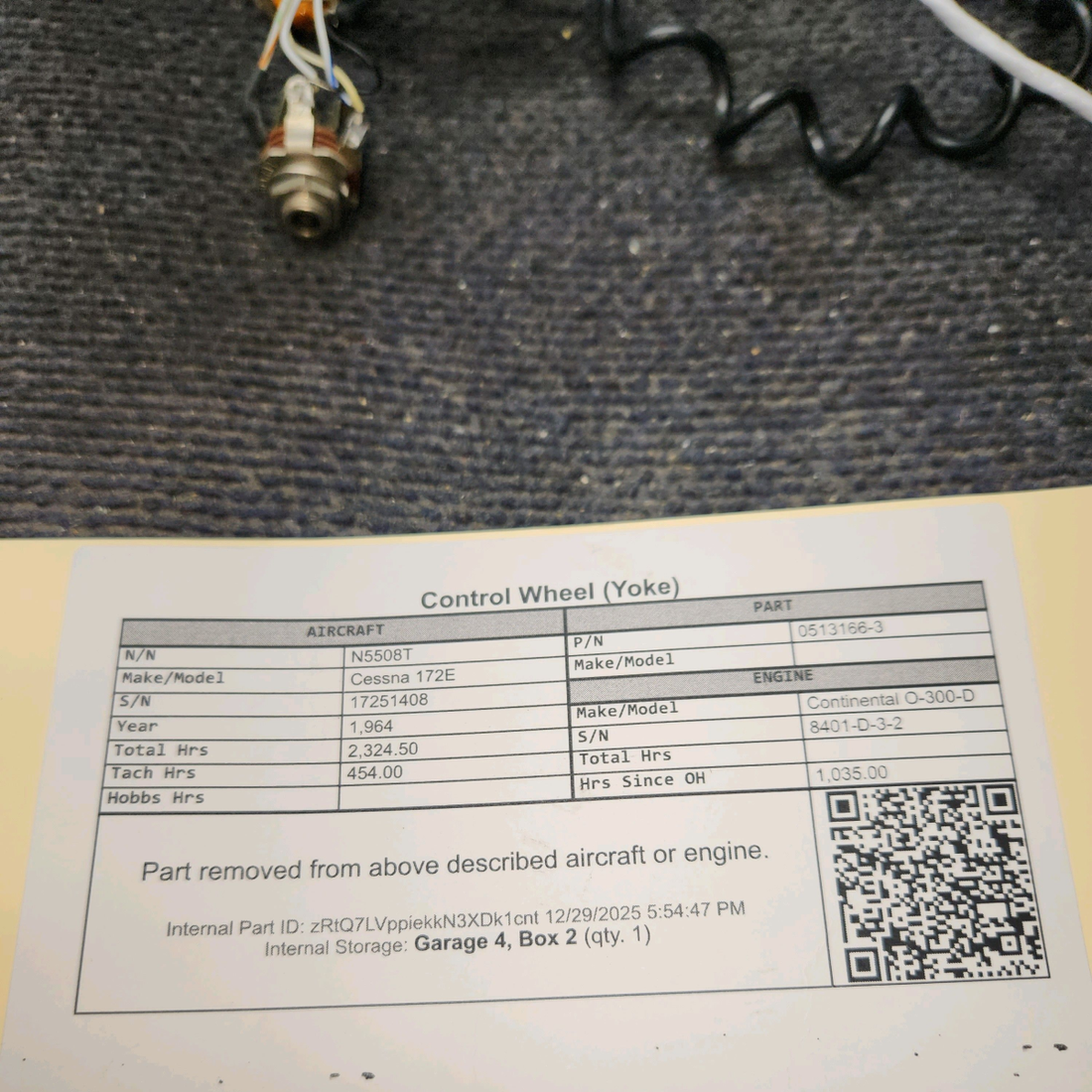 Used aircraft parts for sale, 0513166-3 Cessna 172E Control Wheel (Yoke)