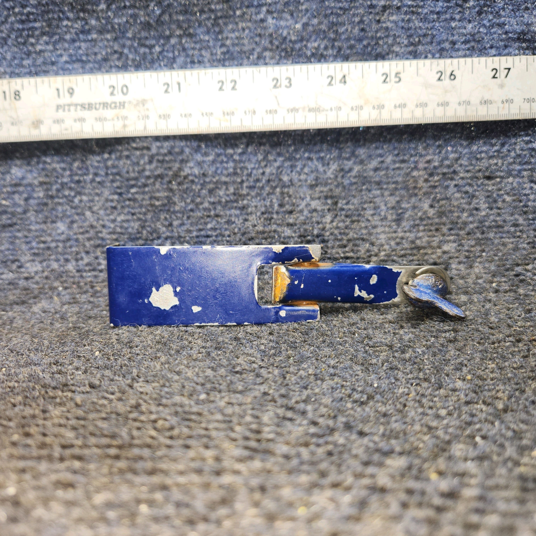 Used aircraft parts for sale, 12723-000 PIPER PA28-140 Engine Cowl Fastener