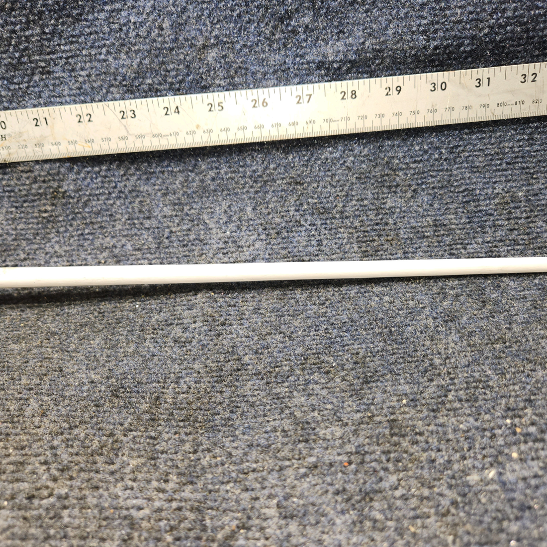 Used aircraft parts for sale, C598501-0104 Cessna PIPER PA-24-250 VHF Communications Antenna