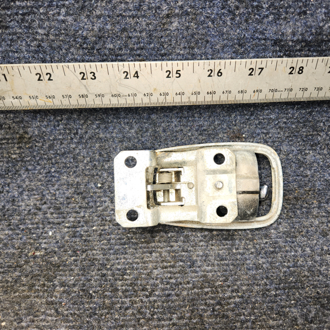 Used aircraft parts for sale, 459-441, 464-048 Piper PA28-140 Cabin Door Handle w/ Escutcheon Assy