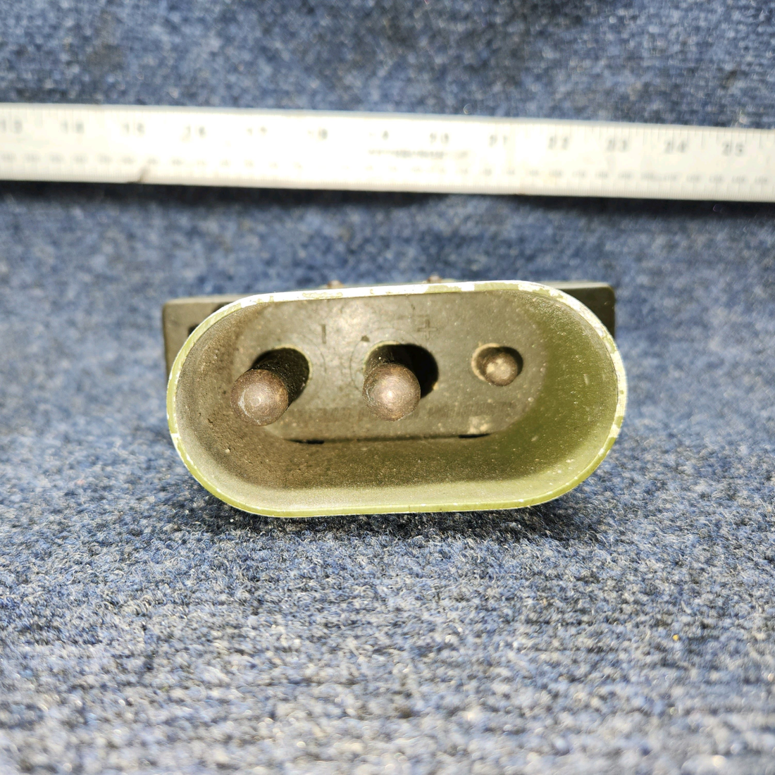 Used aircraft parts for sale, MS3506-1 MOONEY M20J ANDERSON POWER PRODUCTS AIRCRAFT RECEPTACLE
