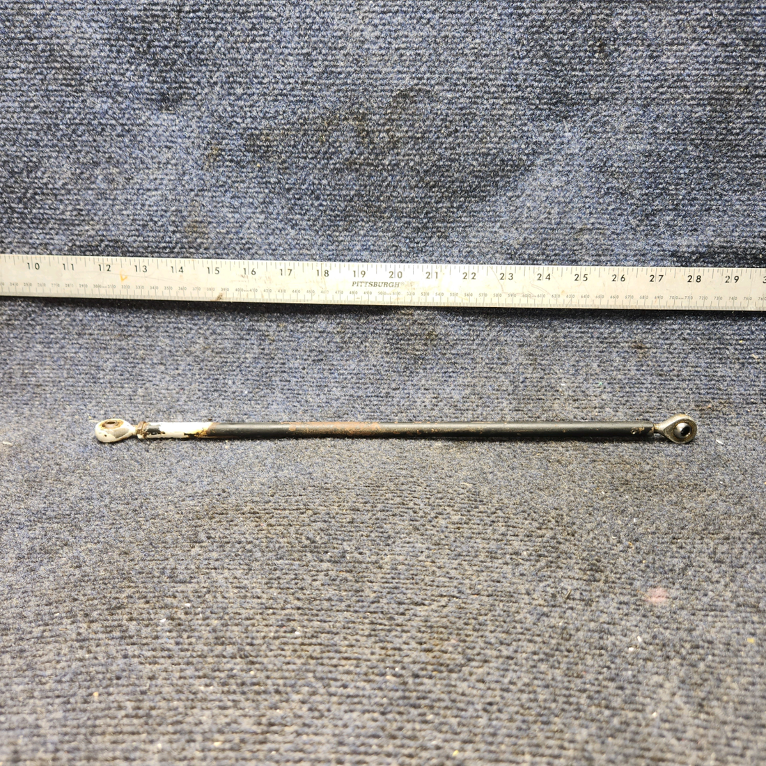 Used aircraft parts for sale, 62766-000 Piper PA28-140 Aileron Rod Assembly