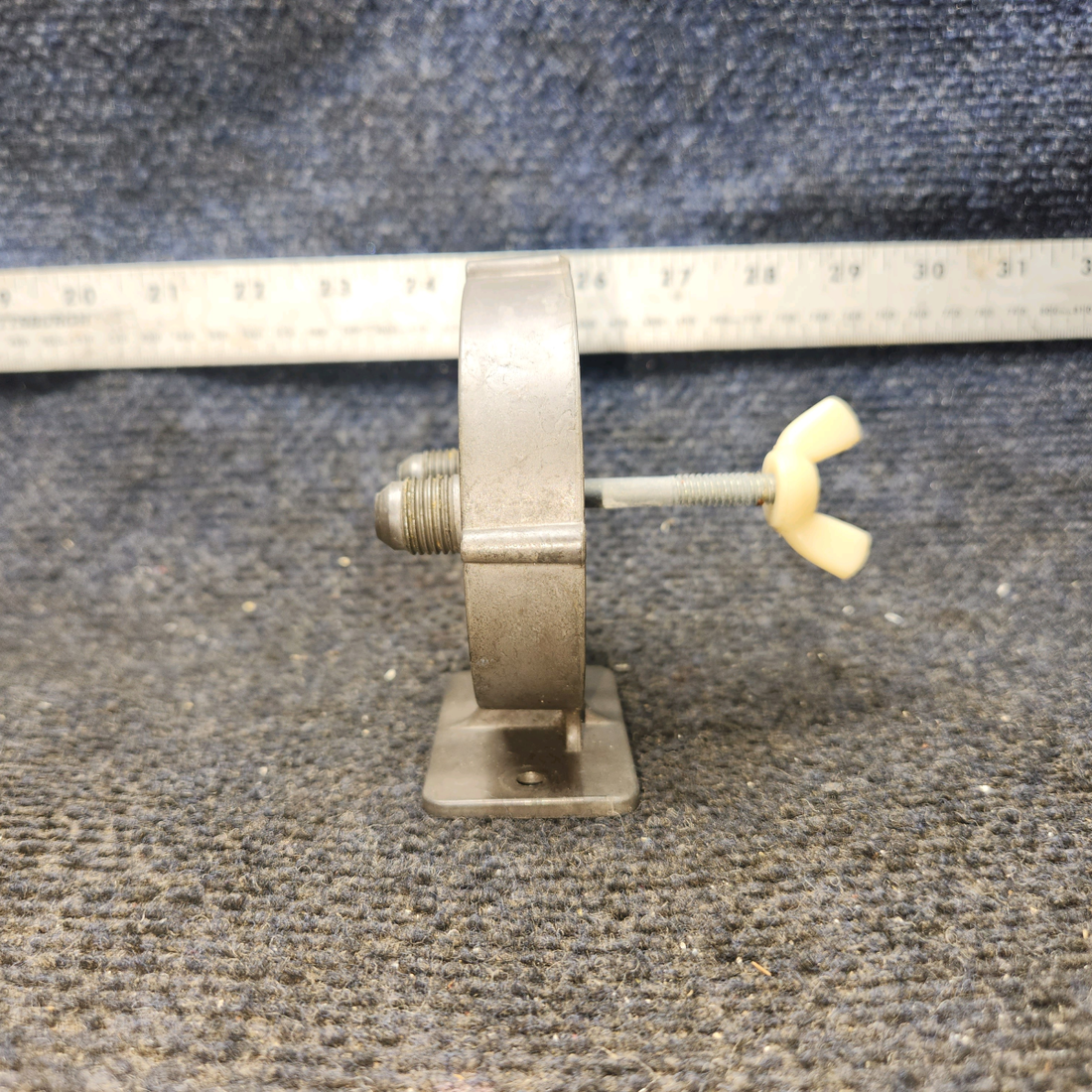 Used aircraft parts for sale, C29450I-0102 Cessna 172F Vacuum Filter Bracket Assembly