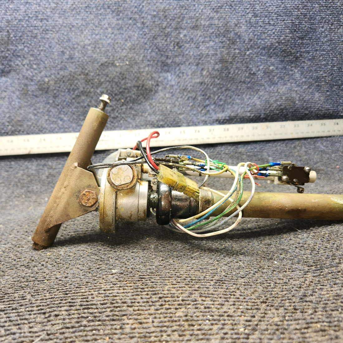 Used aircraft parts for sale, C301002-0103 cessna 172N Motor-Flap Actuator Internally Filtered