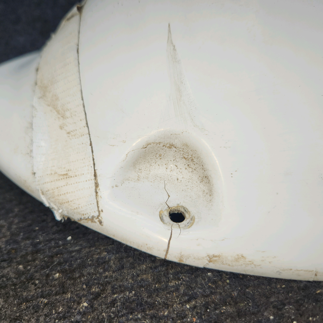 Used aircraft parts for sale, 0723612-4 Cessna 182G Strut Fairing RH (Warped)