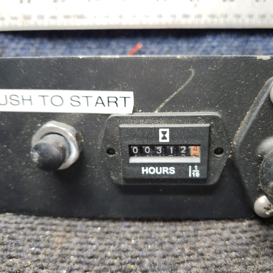 Used aircraft parts for sale, HOUR METER Cessna C175 Hour Meter TT312.4