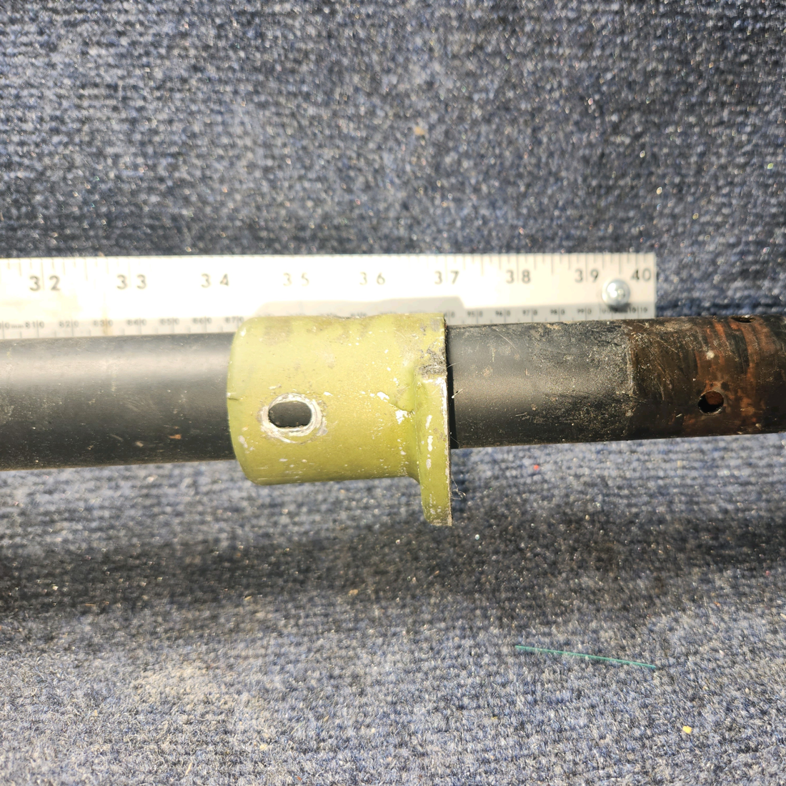 Used aircraft parts for sale, 62705-000 PIPER PA28-140 Flap Torque Tube Assy